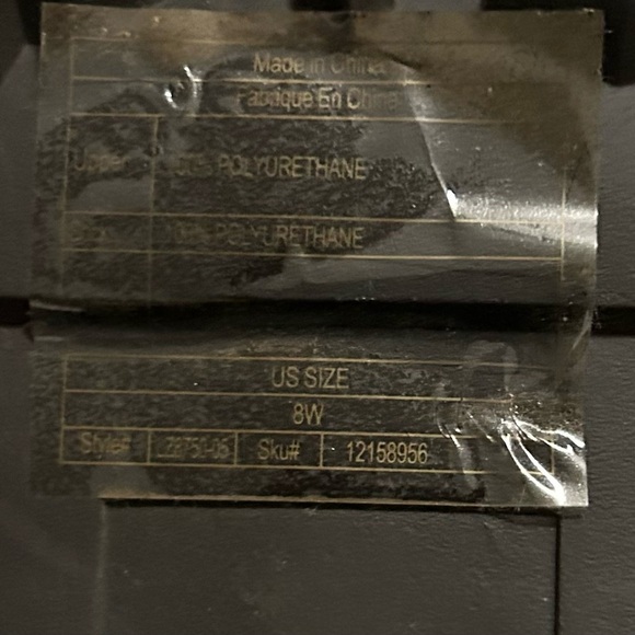 Style Torrid Brown Chunky Zip Ankle Bootie Lug-Heel Faux Leather 8W Worn… - Picture 8 of 9